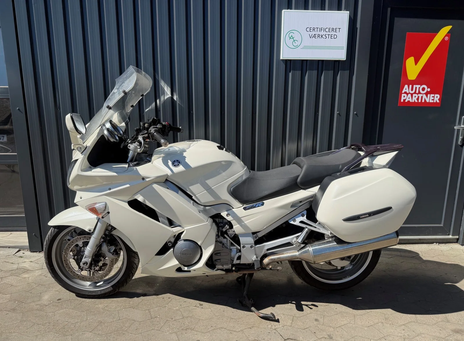 Yamaha FJR 1300 Sport touring 2007 til salg på MChandel